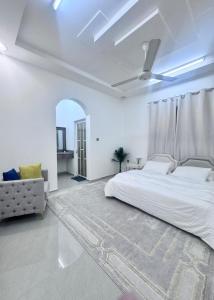 Room in Muscat, Mohsin Place