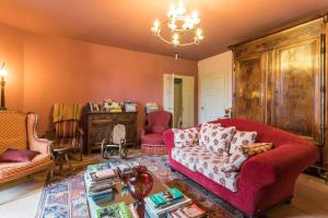 Chambre de Marie, Le Relais du Passe-heures