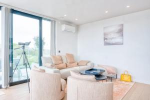 Luxurious penthouse with stunning view