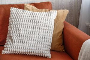 Polar Retro Base: 2BR near the City