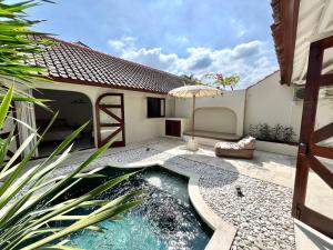 Charming Two Bedroom Villa Near Seminyak Beach