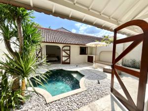 Charming Two Bedroom Villa Near Seminyak Beach