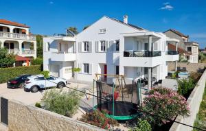 Amazing Apartment In Bibinje