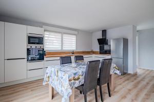 Large terrace, close to Europapark, pets ok