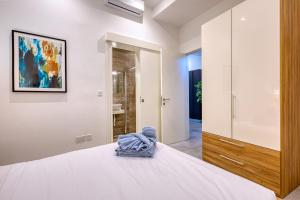 Luxury 2bedroom house with large back yard RABE1-2