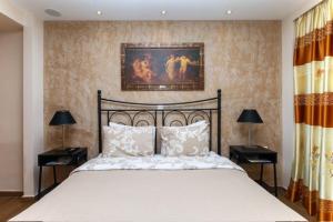 Modern hospitality, with private garden, Athens