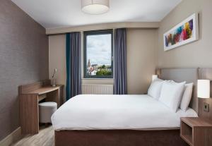 Cordia Serviced Apartments - Free on-site parking