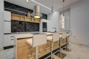 Luxury 3BR Duplex Apartment in the Heart of Gzira by 360 Estates