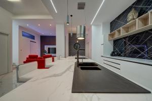 Luxury 3BR Duplex Apartment in the Heart of Gzira by 360 Estates