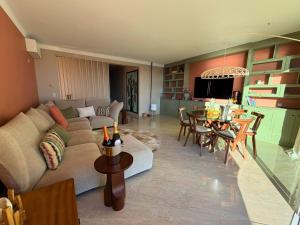 Villa Capdale Horizon with separate guest house