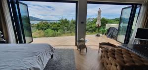 C253 Best Stay Sea View Studio Walk to Beach