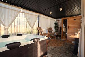 Glamping Happiness - Natural Pool & Wellness