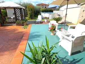 Holiday Home in Valenzatico with garden