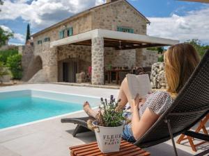 Vila na Kamenu Comfortable holiday residence