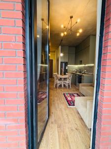 Stylish, Brand-New 2BR Apt with Panoramic View