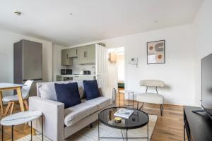 Blueground Fitzrovia view LON-660