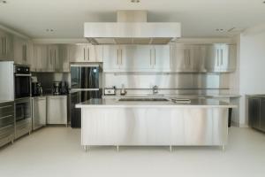 Villa Nevaeh - Ocean Front Private Villa Kamala Beach