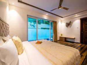 The Infinity Pool Villa Hotel by DanCenter, Baga Beach, Goa