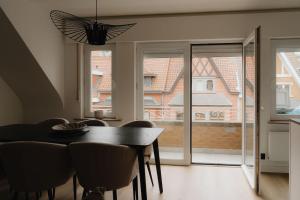 Modern and Elegant Apartment 30m to the beach