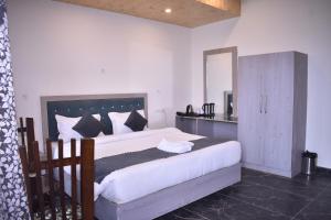 Hotel Night Inn Paradise