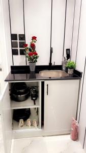 ستديو ديلوكس شمال الرياض المحمديه مدخل خاص وذاتي