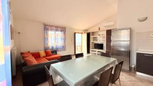 P007 - Porto Recanati, ampio trilocale con parcheggio, vicino al mare