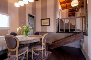 The Inn at the Spanish Steps Luxury Collection - Honeymoon Suite