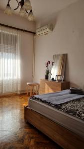 Sleep over at Anas with shared bathroom