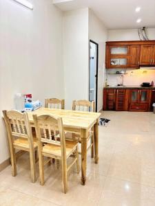 702 Quan Hoa - Two-bedroom apartment - Sunrise