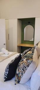 San Lameer Villa 2402 - 3 Bedroom Classic - 6 pax - San Lameer Rental Agency