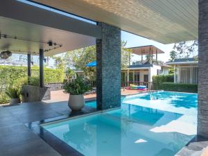 Peaceful 2br Villa Grand Park Shared Pool Gym