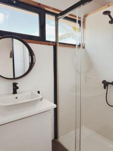 Asulito 400 m2 house with pool