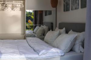 Chic Koh Phangan Villa with Pool Bliss