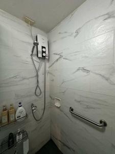 Cozy - 2 Br Haven Crest Condotel by Elisa Camella North point Bajada