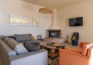 Aegean Bliss - Marathos Retreat Samos