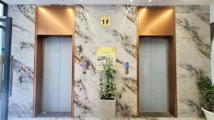 Himalaya Luxe Studio