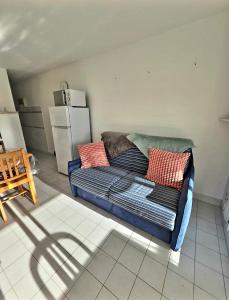 Joli T2 plus cabine a deux pas de lîle des loisirs et des commerces