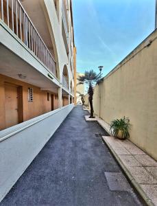 Joli T2 plus cabine a deux pas de lîle des loisirs et des commerces