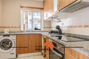 #172 Falésia Beach by Home Holidays