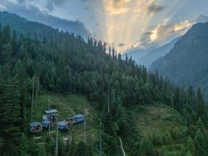 Aarzu Resorts