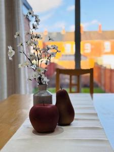 Cosy 3-Bed House in Banbury, Families & Workers