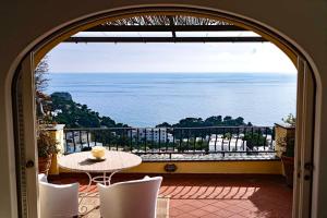 Rooftop Belvedere Capri Apartment