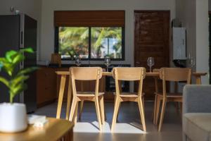 Modern Pool Villa Escape in Koh Phangan