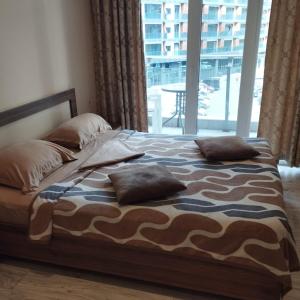 Бежевые апартаменты