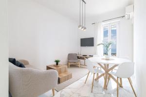 Cozy 2 Bedroom Seafront 150m from Monaco