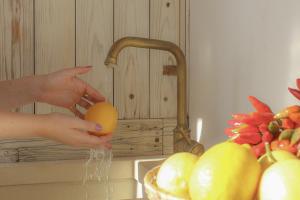 Conte Moresco, terrazzo con vista - Marea Stays Collection