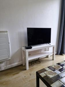 Studio 22m2 proche Paris station Aerobus Beauvais