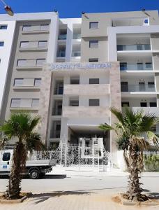 Luxury 2BR Apartment Private Jacuzzi 10mins From Airport