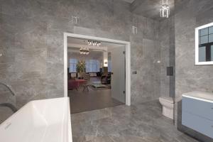 White House Meerane - First Floor Loft