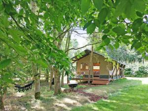 The Apple Bobber - Ukc7130